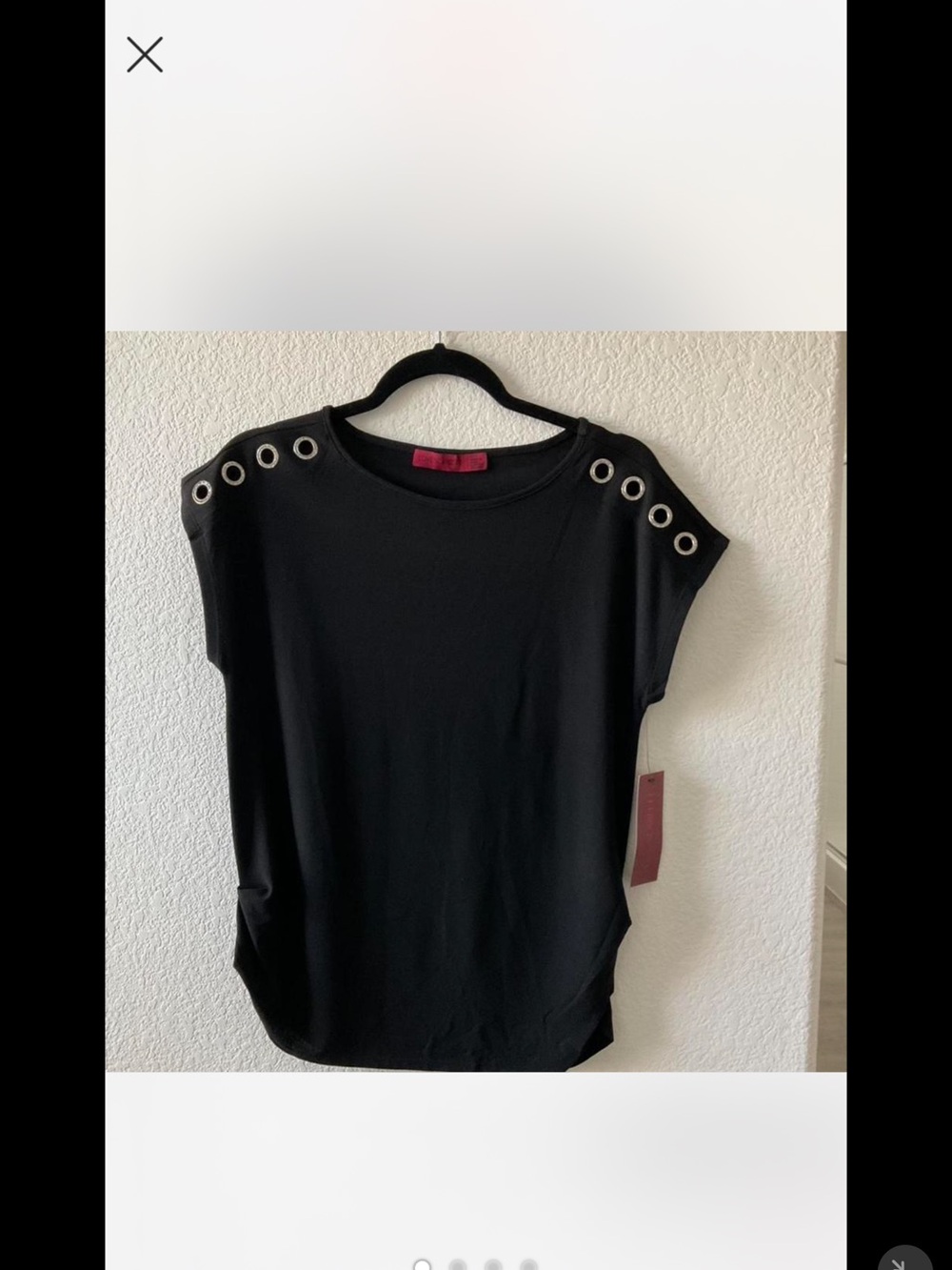Scarlett Black Short Sleeve Tee with Shoulder Grommets